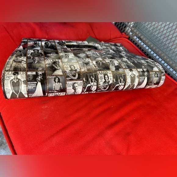 Handmade structured monochromatic Crossbody/ Clutch Obama and Michelle - Picture 5 of 9